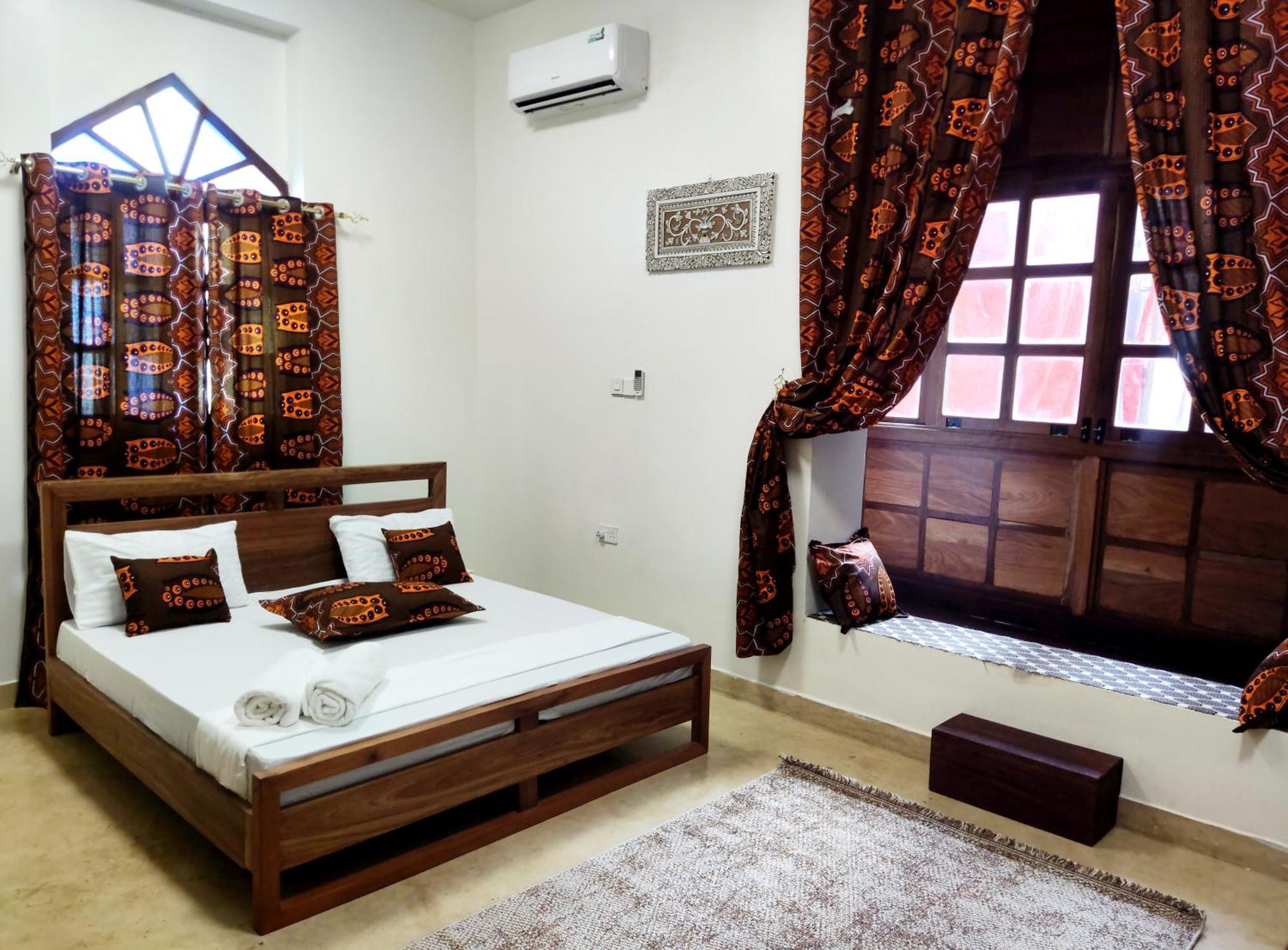Treasures Of Zanzibar House Bed & Breakfast ภายนอก รูปภาพ